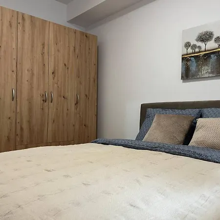 Tik-tak Apartment