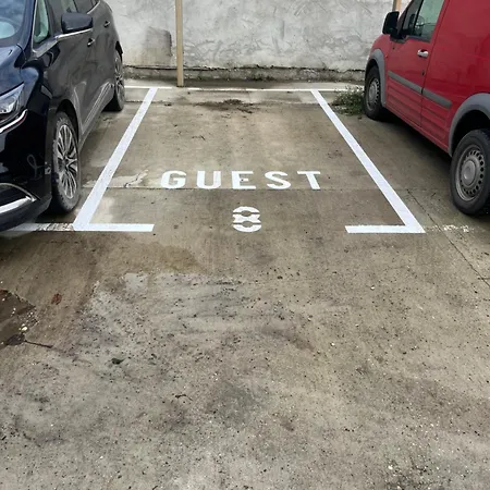 Apartment Tik-tak *